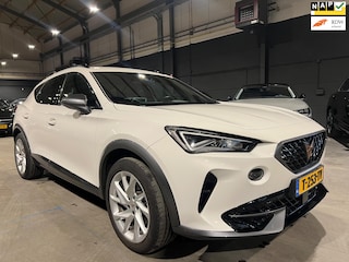 Cupra Formentor 1.4 e-Hybrid Business - Virtual Cockpit - Sfeerverlichting - Adapt Cruise - Trekhaak - Rijklaar
