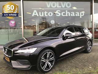Volvo V60 2.0 B3 Momentum Advantage Automaat | Rijklaar incl 12 mnd Bovag | Carplay Darktint Trekhaak DAB