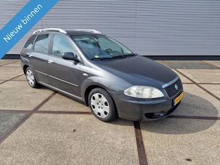 Fiat Croma 2.2 16v Prestige