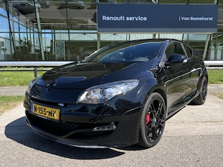 Renault Mégane 2.0 RS Turbo 250 PK CUP / Xenon / Bose / Cruise / PDC V+A / Keyless / Navigatie / Uitlaatkleppen Systeem / Climate / "19 Inch LMV