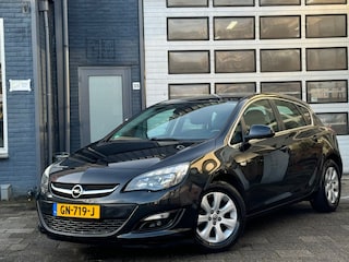 Opel Astra 1.4 Edition | Airco | Navi | Cruise | PDC | N.A.P
