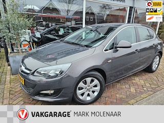 Opel Astra 1.4 Turbo Blitz,trekhaak,navi