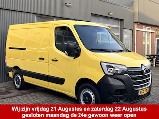 Renault Master T28 2.3 dCi 135 L1H1 Airco Cruise controle Trekhaak 2500kg trekgewicht Achteruitrijcamera Schuifdeur 3-Persoons Euro 6 Navigatiesysteem Telefoonverbinding 1e eigenaar