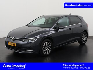 Volkswagen Golf 1.4 eHybrid Style Plug-in | Stuur & Stoelverwarming | Mem Stoel | Navigatie | Zondag Open!