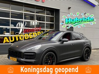 Porsche Cayenne 3.0 E-Hybrid 463PK - Matt Zwart I Panorama dak I Leer I Navigatie en nog veel Meer...