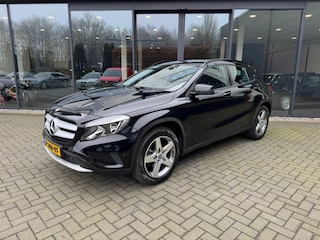 Mercedes-Benz GLA 200 156pk,Airco,Cruise,Carplay/Navi,PDC,LMV 18,Trekhk wegkl.