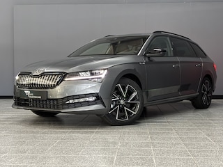 Skoda Superb 1.4 TSI iV Sportline Business PanoICarplayICamera