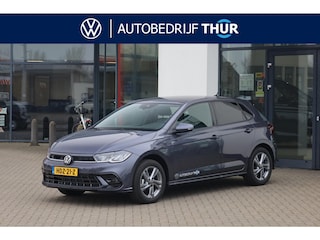 Volkswagen Polo 1.0 TSI R-Line 95PK / 70kW DSG, Achteruitrijcamera (rear view), LED koplampen, extra getint glas, Digital Cockpit Pro, comfortstoelen, 16'' 'Valencia' LMV, Apple Carplay / Android Auto, draadloos telefoon laden, DAB+, verkeerstekenherkenning, parkeersensoren voor en achter (pdc), elektrisch verstel-, verwarm- en inklapbare buitenspiegels