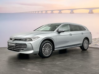 Volkswagen Passat Variant 1.5 eHybrid 204 6DSG Elegance Business | 'App-Connect' draadloze smartphone integratie | Afstandscontrolesysteem (Front Assist) | Automatische afstandsregeling (Adaptive Cruise Control)