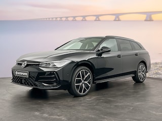 Volkswagen Passat Variant 1.5 eHybrid 272 6DSG R-Line Edition | 'App-Connect' draadloze smartphone integratie | Afstandscontrolesysteem (Front Assist) | Automatische afstandsregeling (Adaptive Cruise Control)