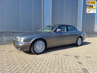 Jaguar XJ 4.2 V8 Super -396 pk - origineel NL geleverd