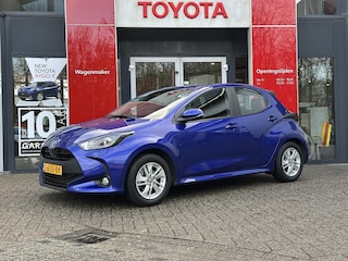Toyota Yaris 1.5 Hybrid 115 NL-AUTO APPLE/ ANDROID LICHTMETAAL CLIMA CAMERA DAB+ AKOESTISCHE VOORRUIT
