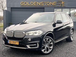 BMW X5 xDrive 50i High Executive Navi,Pano,Camera,Leder,Trekhaak,450pk,B&O Soundsystem,Clima,Cruise,Nieuwe Apk bij Aflevering