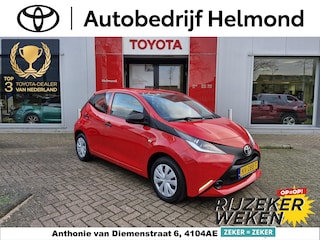 Toyota Aygo 1.0 VVT-i x-now