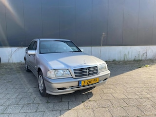 Mercedes-Benz C-klasse 180 Classic,autmaat,airco,NETJES!