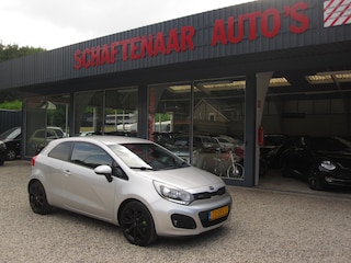 Kia Rio 1.4 CVVT Plus Pack zeer mooi en lux met trekhaak apk 26-10-2025
