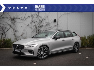 Volvo V60 2.0 T6 Plug-in hybrid AWD Plus Dark | Schuif/kanteldak | 360 Camera | Harman Kardon Premium Audio | Trekhaak