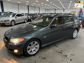 BMW 3-serie Touring 318i Business Line / NAVI MULTIEMEDIA / AUTOMAAT / NETTE AUTO