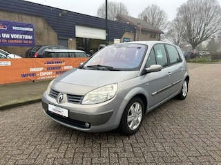 Renault Scénic 2.0-16V Expression Comfort NIEUWE APK!