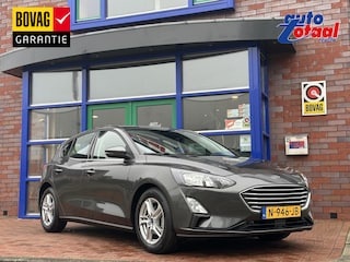 Ford Focus 1.0 EcoBoost Hybrid Trend Edition Business | Camera | Navigatie