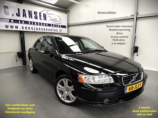 Volvo S60 2.4 Drivers Edition KEURIGE AUTO !!