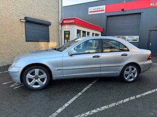 Mercedes-Benz C-klasse 180 k sedan - exportprijs!