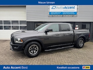 Dodge Ram 1500 5.7 V8 Crew Cab 5'7 Rebel Full Options/LPG/168dkm...