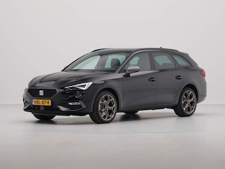 Seat Leon Sportstourer 1.5 TSI e-Hybrid FR PHEV First Edition Navigatie Carplay Sideassist Pdc Camera