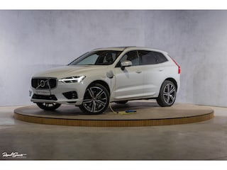 Volvo XC60 2.0 T8 Twin Engine AWD R-Design | Luchtvering | Apple carplay | Trekhaak | Panorama | Adaptieve cruise |
