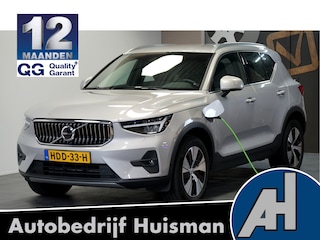 Volvo XC40 1.5 T5 Plug-in Hybrid 193kW/262pk DCT7 FACELIFT! Core Bright CLIMA + CRUISE + FULL LED HIGH BEAM + NAVI SENSUS + LANE ASSIST + SPORTSTOELEN + KEYLESS ENTRY&GO + CAMERA + MISTLAMPEN VOOR + PARKSENSOREN + 18" LM-VELGEN!!