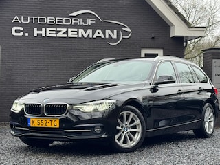 BMW 3-serie Touring 320i Edition Luxury High Executive LED Xenon Harman Kardon Sport interieur