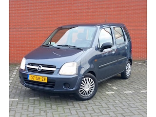 Opel Agila 1.2 16V TWINPORT Essentia