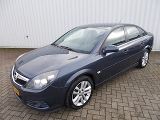 Opel Vectra GTS 2.2-16V Sport ( APK 24-08-2025 )