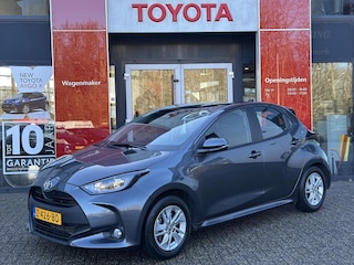 Toyota Yaris 1.5 Hybrid 115 Active NL-AUTO APPLE/ ANDROID LICHTMETAAL CLIMA CAMERA DAB+ AKOESTISCHE VOORRUIT