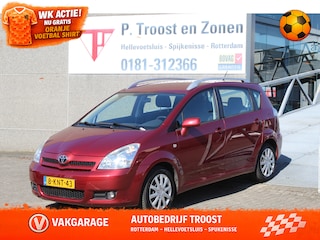 Toyota Corolla Verso 1.8 VVT-i Terra 7p. MEENEEMPRIJS!!/Automaat/Airco/Navigatie/Trekhaak/Radio/Multifunctioneel stuurwiel/Elektrische ramen/Elektrisch verstelbare spiegels.