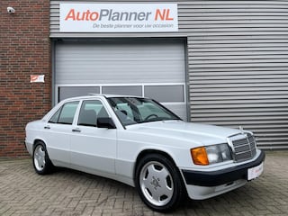 Mercedes-Benz 190-serie 2.0 D! Lage kmstand! Schuifdak!