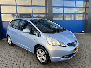 Honda Jazz 1.2 90pK Airco/ Navigatie/ NAP/ Trend