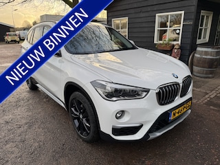 BMW X1 sDrive18i Centennial Exec. PANO|LEER|PDC