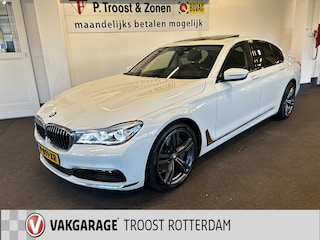 BMW 750i High Executive | Panoramadak | Luchtvering | Adaptieve cruise control | 360 Camera | Memory seats | Harman/Kardon | Head up | Stoelverwarming v+a | Stoelmassage | Stoelverkoeling | Lane assist | Dodehoeksdetectie | Draadloze apple carplay