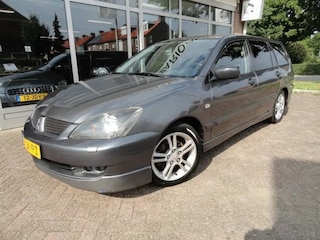 Mitsubishi Lancer Station Wagon 2.0 Intense