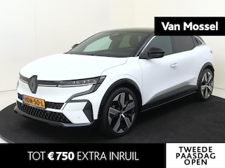 Renault Mégane comfort range iconic 60 kWh Adaptieve Cruise Control | 360 Camera | Draadloos CarPlay & Android Auto | Lederen bekleding