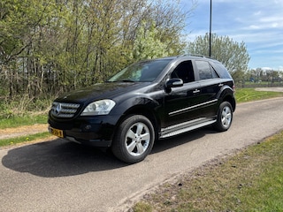 Mercedes-Benz M-klasse 280 CDI Grijs kenteken Youngtimer