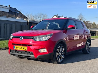 SsangYong Tivoli 1.6 Quartz Achteruit camera*Navigatie*Cruise*Airco*LM velgen*Dealer onderhouden*
