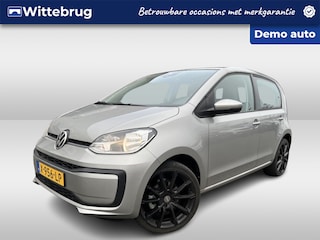 Volkswagen Up 1.0 Airco / Bluetooth / 17"LM Velgen / Navigatie by app Rijdende Demo, graag bezichtiging op afspraak