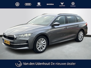 Skoda Octavia Combi 1.5 TSI DSG-7 MHEV First Edition