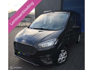 Ford Tourneo Courier 1.0 / 2019 / Titanium / New Editions /