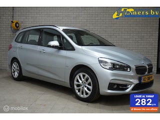 BMW 2-serie Tourer Luxury 218i