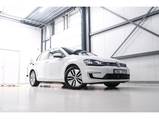 Volkswagen Golf | Adaptive | Stoelverwarming | PDC | Navigatie | Ambiance verlichting | LED |