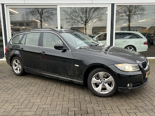 BMW 3-serie Touring 316i Business Line   LMV / PDC achter / Leder / Cruise / Clima