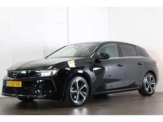 Opel Astra 1.2 Level 3 130pk | Camera | Navi | Ad. Cruise control | AGR Stoelen | DAB | PDC V+A | Keyless entry  | LMV 17" |